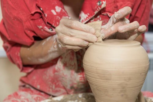 pottery - the hands of the potter masters